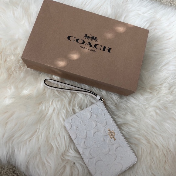 coach wrislet - Picture 1 of 3